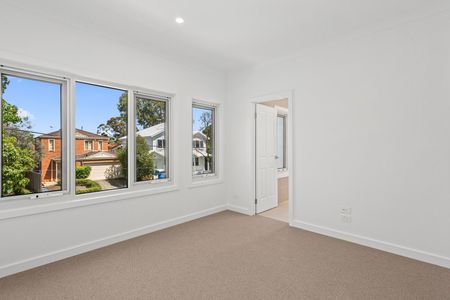 36 Stortford Avenue, Ivanhoe VIC 3079 - Photo 4