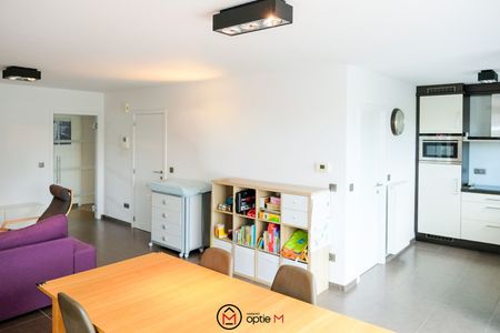 Lichtrijk appartement te huur in Tienen – met twee parkeerplaatsen en ruim terras - Photo 2