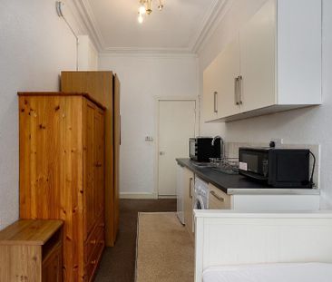 Studio to rent - Photo 4