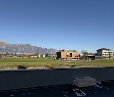 Living like in a terraced house - spacious 5.5-room apartment - Photo 2