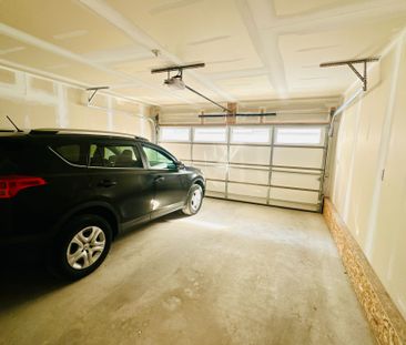 For Lease - 27 Albert Firman Lane, Markham, Ontario - Photo 3