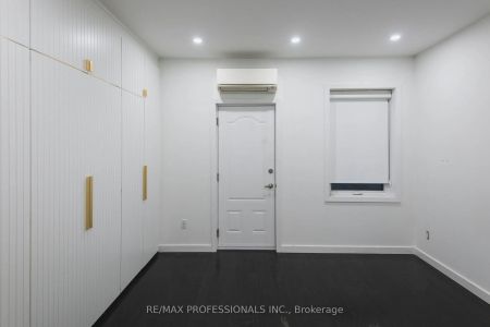 627 Christie Street #Main - Photo 2