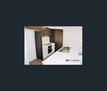 Modern Family Home in a Prime Location - Photo 3