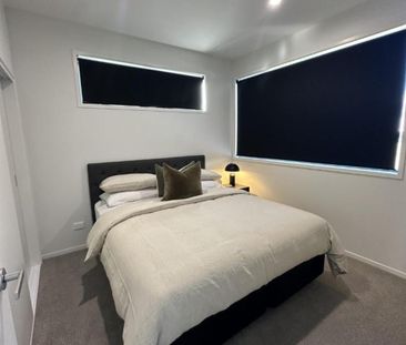 Spacious Two-Bedroom Townhouse in a Great Location - Photo 5