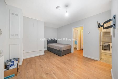 Studio to rent - Photo 4