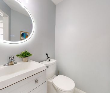 For Lease - 305 Clay stones Street, Newmarket, Ontario - Photo 1