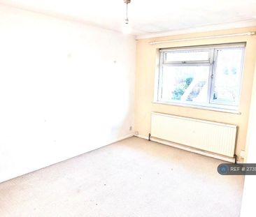 3 bedroom maisonette to rent - Photo 5