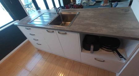 Renovated Family Home - Photo 5