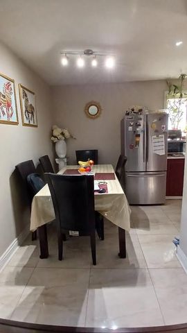 For Lease - 16 Lakeland Crescent Unit# Main, Toronto, Ontario - Photo 2