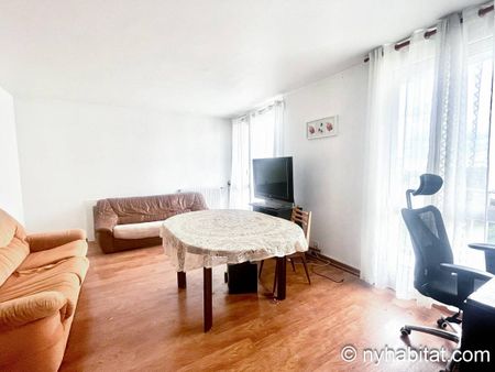 Logement à Paris, Location meublée - Photo 2