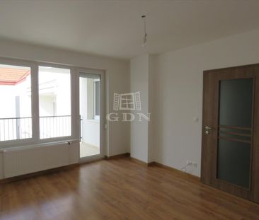 Kiadó újszerű állapotú lakás - Székesfehérvár - Fotó 2