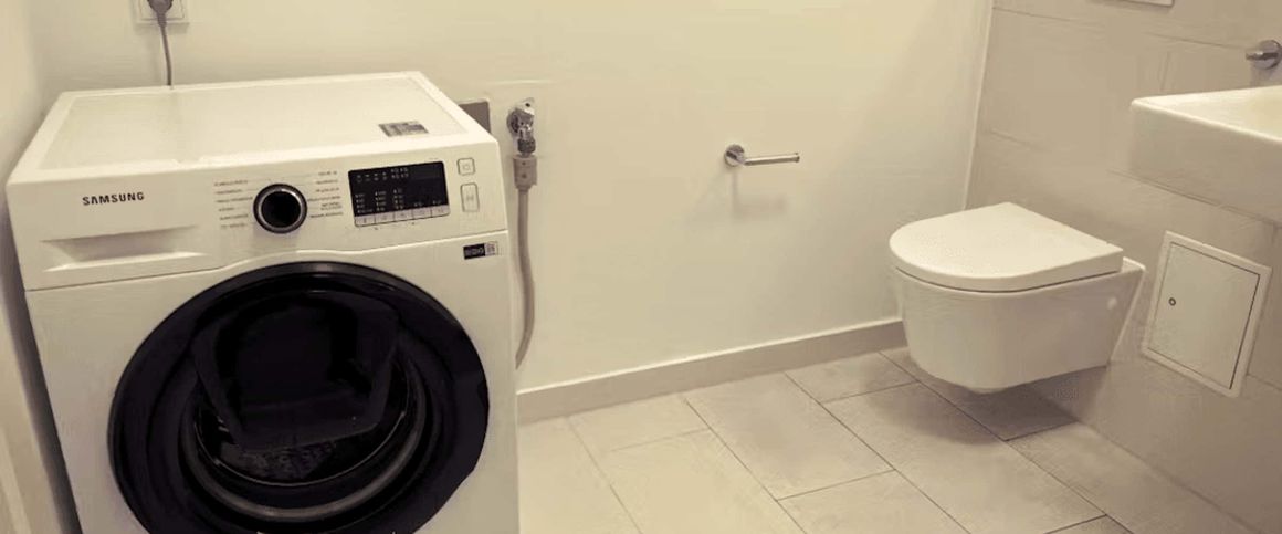 Revaler Straße 1st Floor - Small Room 1 - Foto 1