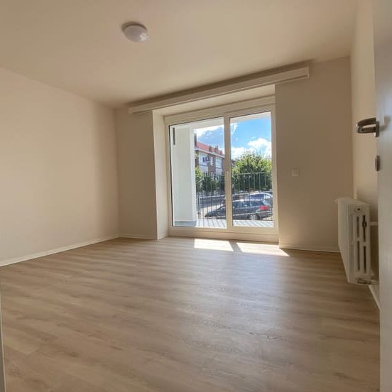 Appartement te huur - Photo 1