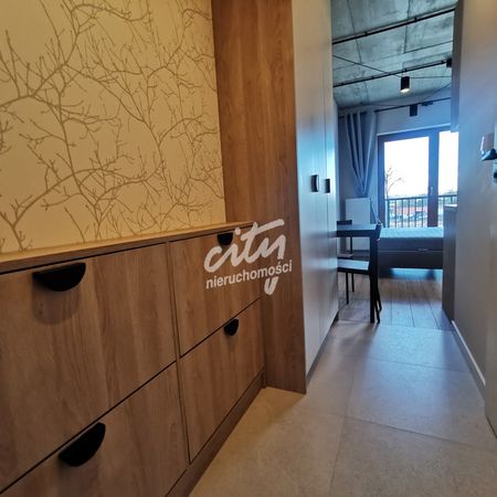 Nowa kawalerka! Super lokalizacja! - Photo 4