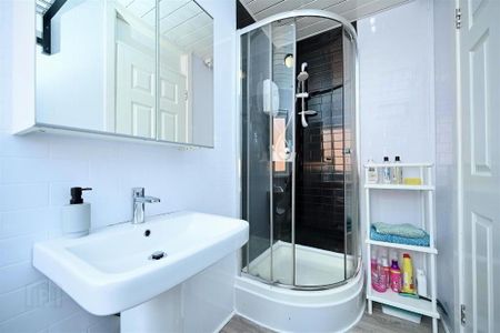 111 Maryville Street, Belfast, BT7 1AE - Photo 5