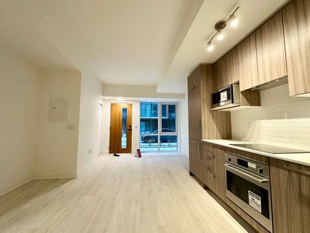 For Lease - 65 Curlew Drive Unit# 211, Toronto, Ontario - Photo 4