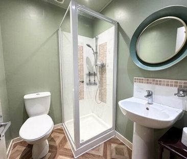 578 Dumbarton Road, PARTICK - Photo 5