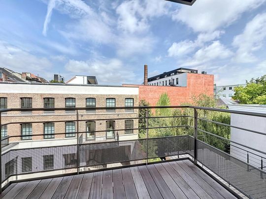 Prince Royal: Beautiful new 1 bedroom apartment + terrace - Photo 1