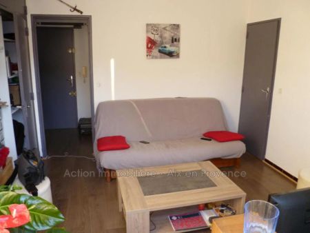 Location appartement, Aix-en-Provence - Photo 2