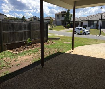 Modern Unit - Photo 3