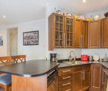 For Lease - 16 Inverlea Street, Peterborough, Ontario - Photo 6