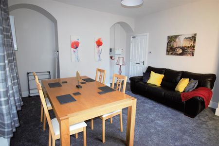 1 bed house share to rent in Bulcock Street, Burnley, BB10 - Photo 2