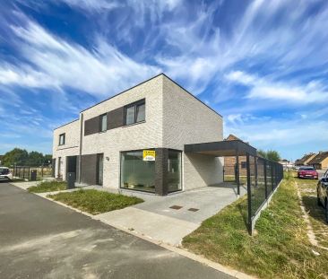 Ruime energiezuinige nieuwbouwwoning (type halfopen) (2024) met car... - Photo 1