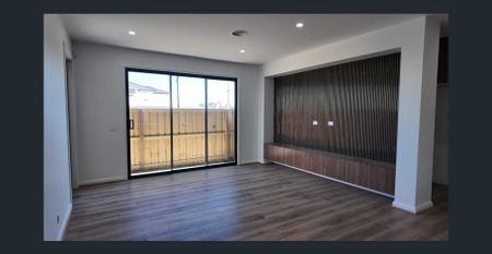 Stylish Brand-New Home for Lease in Olivine Estate - Photo 3