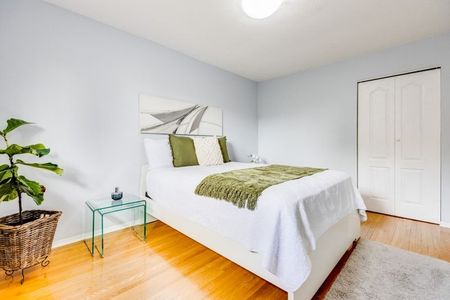 For Lease - 15 Tuna Court, Hamilton, Ontario - Photo 2
