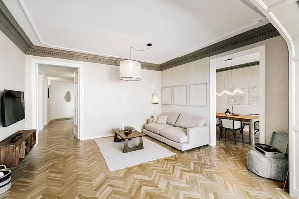 Gran Via de les Corts Catalanes, Barcelona, Catalonia 08010 - Photo 1