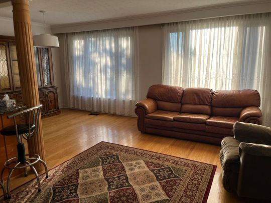 For Lease - 19 Budea Crescent, Toronto, Ontario - Photo 1