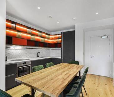 2 Bed Flat, Astell House, E14 - Photo 5
