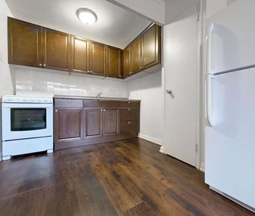 For Lease - 1490 Eglinton Avenue Unit# 406, Toronto, Ontario - Photo 1