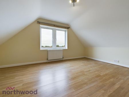 5 bedroom semi-detached house to rent - Photo 2