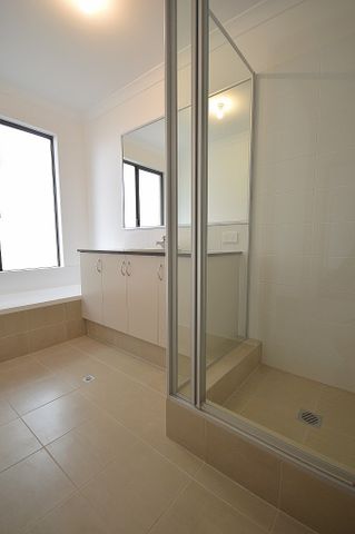 47C Russell Street, East Cannington WA 6107 - Photo 5