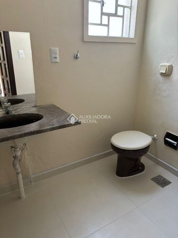 Apartamento com 1 quarto e 47m² para alugar em Mont'Serrat, Porto Alegre. - Foto 2