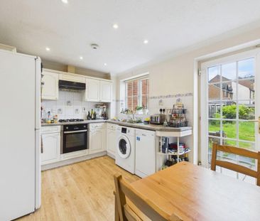2 bedroom terraced house to rent - Photo 3