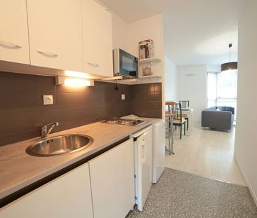 Location Appartement 1 pièce 27m² MONT ST AIGNAN 76130 - Photo 3