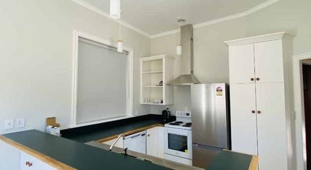 Renovated West Side Home - Photo 2