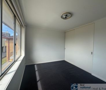 8 / 1 Hemmings Street, Dandenong - Photo 3