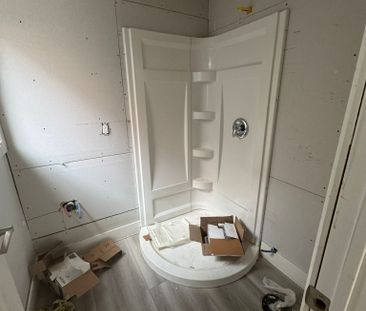 173 Henderson Ave - Photo 3
