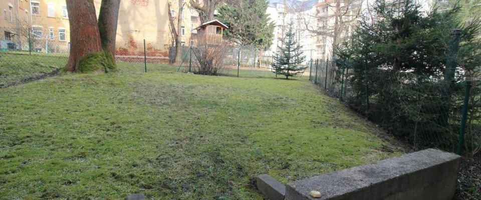 Charmantes Wohnerlebnis über den Dächern von Plauen - Foto 1