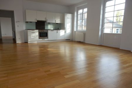 Unbefristet und Ablösefrei! 4 Zimmer Wohnung mit Balkon, 2 Bäder und 2 Toiletten! - Photo 3