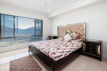 20 Latrobe Court, Spring Mountain QLD 4300 - Photo 2