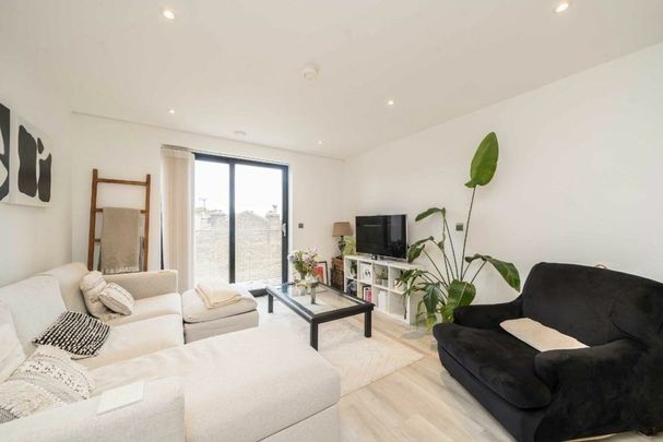 East Road, Wimbledon, SW19 - Photo 1