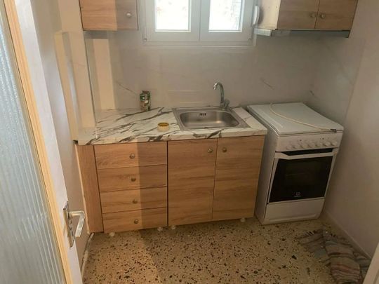 Studio/Γκαρσονιέρα για ενοικίαση Σκαγιοπούλειο (Πάτρα) - Φωτογραφία 1