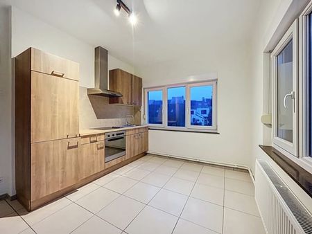 Appartement te huur - Photo 2