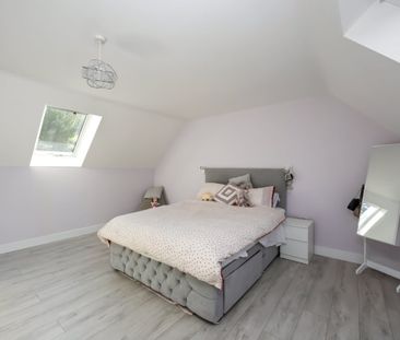 5 bedroom detached house to rent - Photo 4