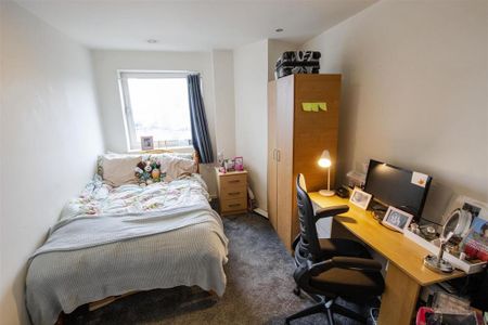 2 bedroom apartment to rent - Photo 3