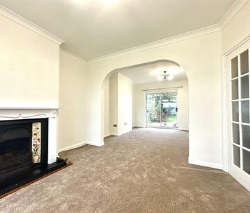 Hatch Lane, Harmondsworth, West Drayton, UB7 - Photo 1